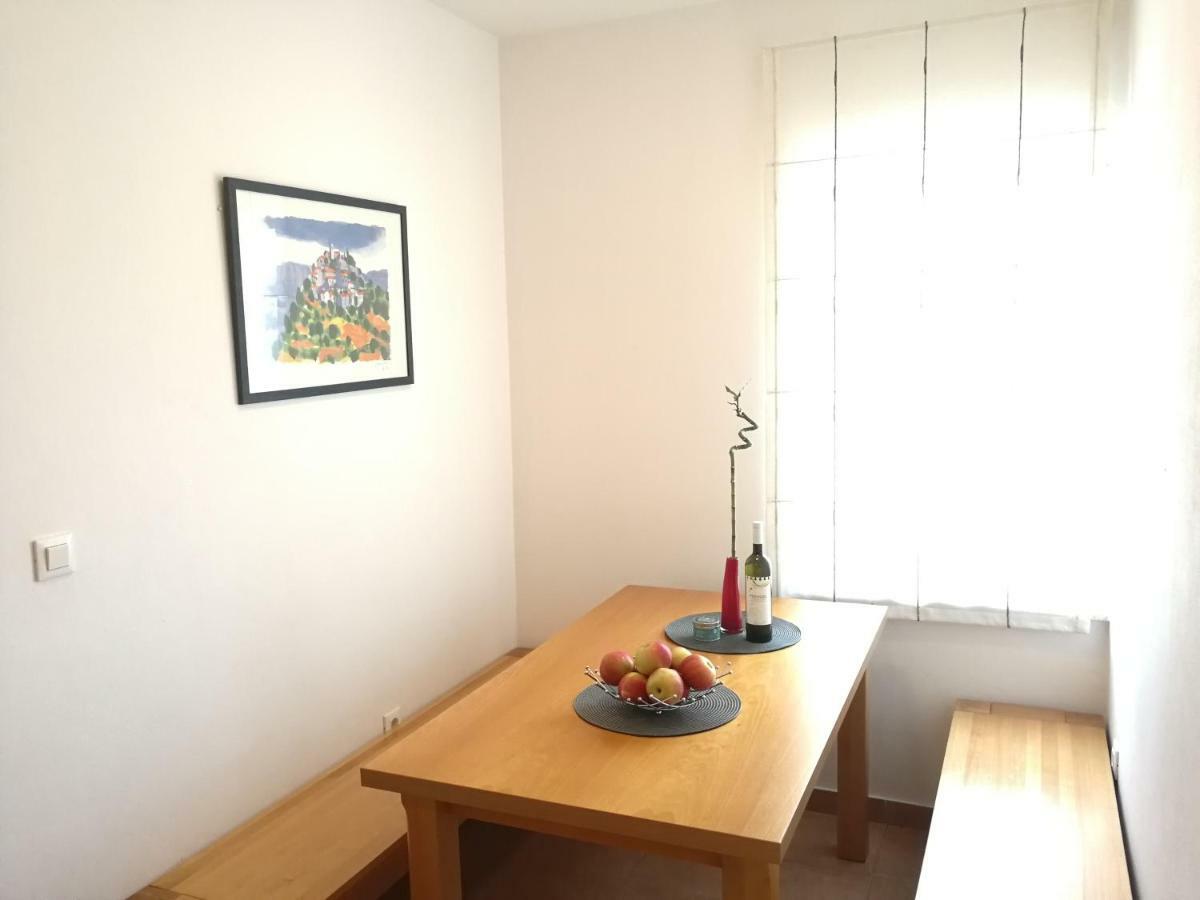Apartment Tina By The Beach Pjescana Uvala Luaran gambar